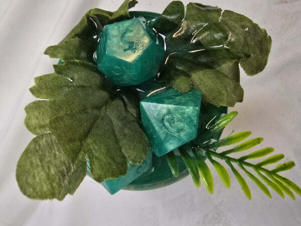 Dragon-Color Changing Green Resin Dice Jar - Image 4