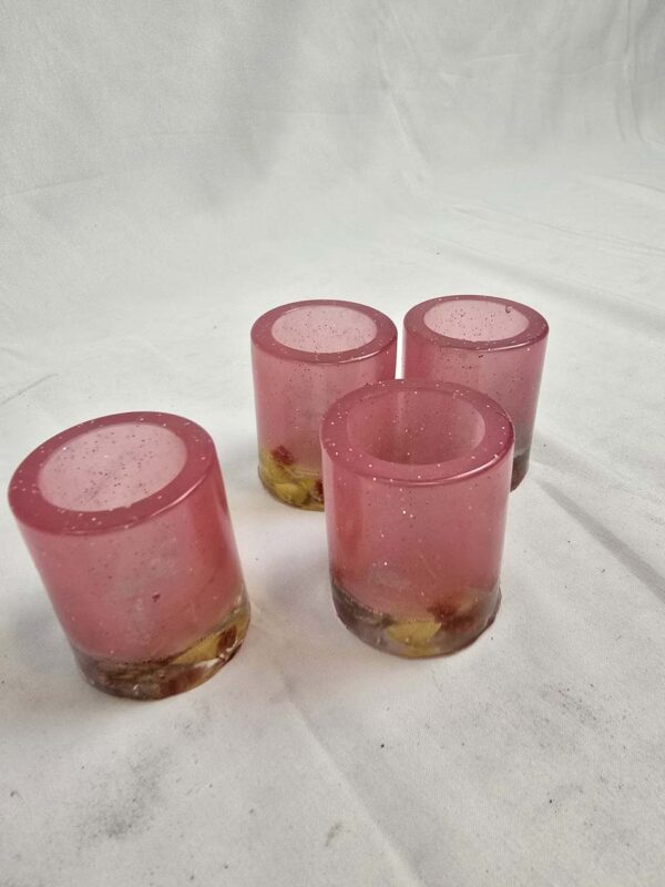 Set of 4 Sparkling Pink Floral Resin Shot Glasses - Image 2